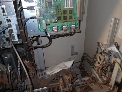 USED 2013 YASKAWA MOTOMAN MH6
