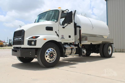 New | in-Stock 2026 MACK MD6 Septic/Sewer/Vacuum Trucks Texas US | Roll Off Truck World #1491894