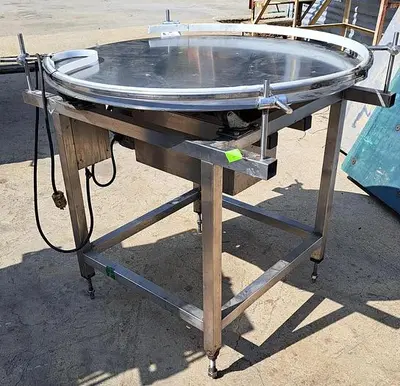 Table, Accumulation, 36", Stainless Steel, Vari-Speed, Guide Rails #S745298