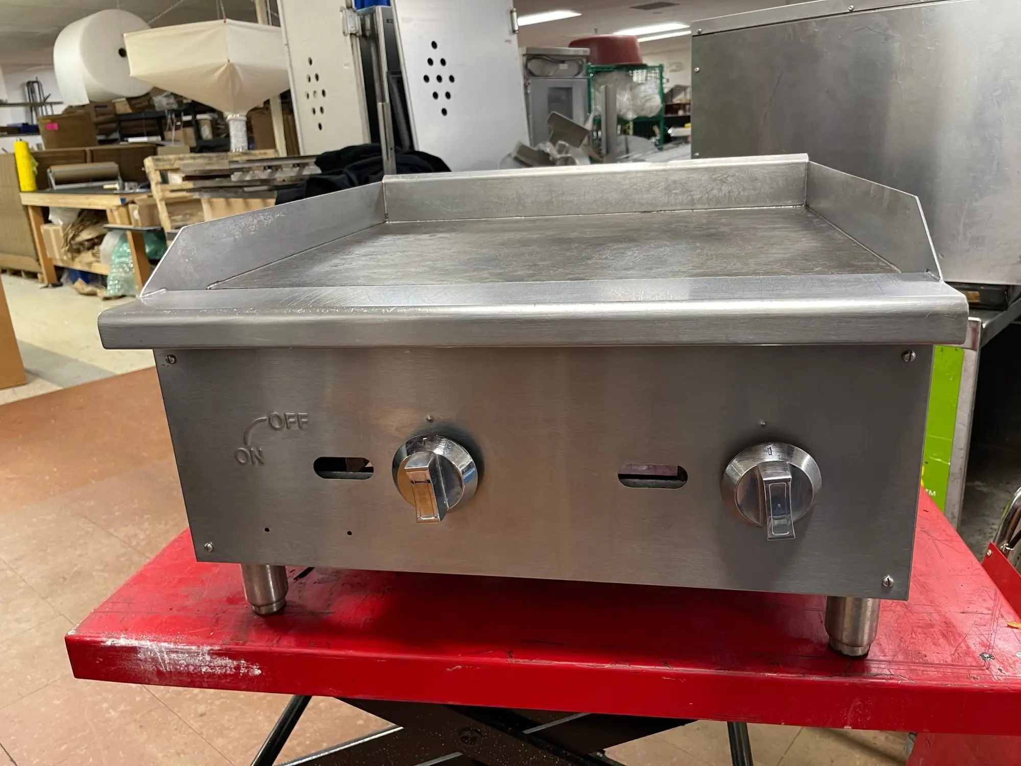 Used ACE Used 24" ACE Natural Gas Griddle 60,000 BTU - COZ Commercial Flat Top Griddles Illinois US | Falcon Restaurant Supply #1374944