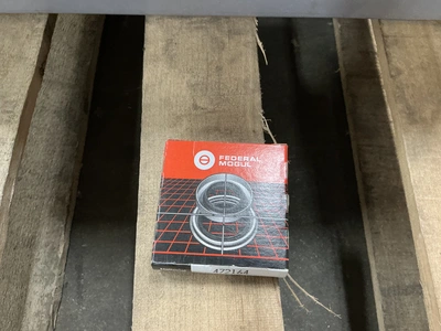 Used _UNKNOWN_ _UNKNOWN_ Seals & Gaskets Michigan US | Miedema Asset Management Group #1311654
