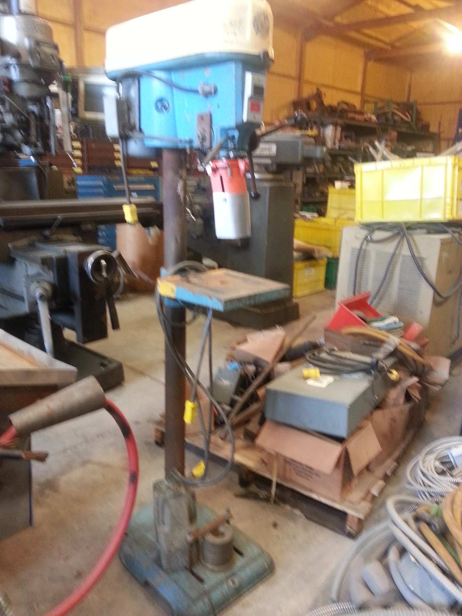 USED 1972 DELTA 15-017