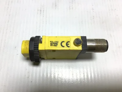 Banner SM312LVAGQD Mini Beam Photoelectric Sensor Yellow Great Deal
