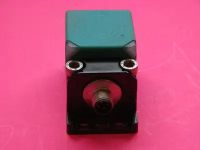 USED PEPPERL & FUCHS NBB20-L2M-E2-V1