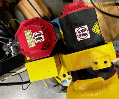 USED 2011 FANUC M-10IA