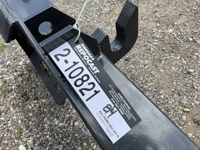 Used WOLVERINE PT-16-02C 3-POINT TRACTOR ATTACHMENT ADAPTER CAT. 2 Miscellaneous Agriculture (Farm) Equipment Michigan US | Miedema Asset Management Group #1324201
