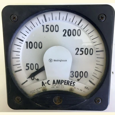 Westinghouse 0-3000 Amp Analog Ammeter