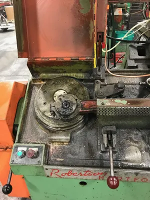 USED ROBERTSON & HARTFORD 4-500