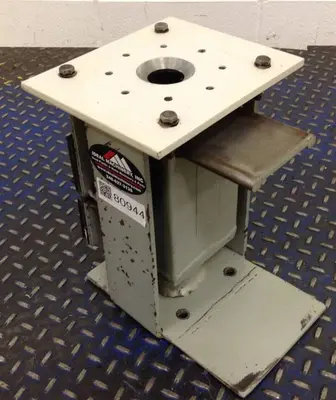 USED METAL FABRICATOR MAGNET