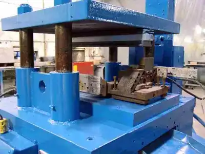 DAHLSTROM 4-Post Mechanical Cut-Off Press
