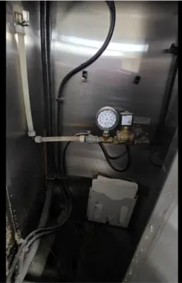 Used _UNKNOWN_ 724GCG-U. Oven Cabinets Michigan US | Grocery Equipment Sales #1257243