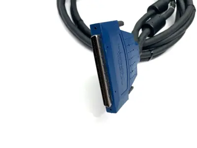 USED NATIONAL INSTRUMENTS FLEX CABLE 100-PIN 2M LENGTH SH100-100-F