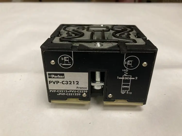 Used PARKER PVP-C3212 Pump & Valve Parts | Surplus Asset Holdings #1217486