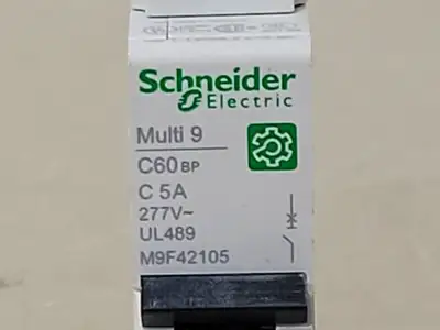 NEW SCHNEIDER ELECTRIC M9F42115