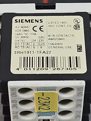 Siemens 3RT1017-1AF02 + 3RH1911-1FA22 + 3RT1916-1BC00 (LOT OF 2) Loc4B22