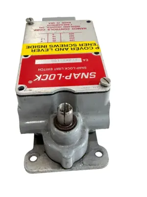 USED NAMCO EA170-32100 LIMIT SWITCH EA17032100