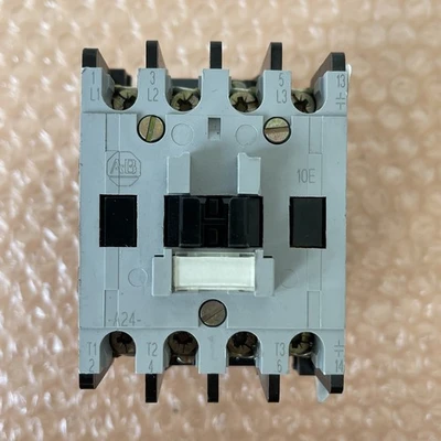 USED ALLEN BRADLEY 100-A24N*3 Ser C