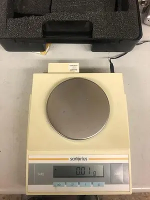 1092-380 Sartorius Bench Model Analytical Precision Scale, Model BL-610