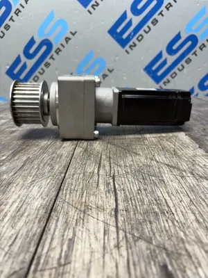 YASKAWA SGMAS-06A2A21-Y2 Electrical/PLC/Automation | ESS Industrial Equipment Sales (2)