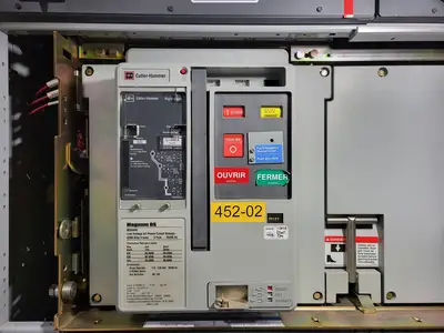 Low Voltage PDC / Switchgear Section, 4000A Magnum DS Breaker, 600V 3PH
