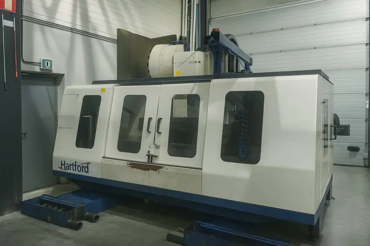 Used HARTFORD VMC1230A X: 1230 - Y: 610 - Z: 610MM Vertical Machining Centers BE | Apt International N.V #361907