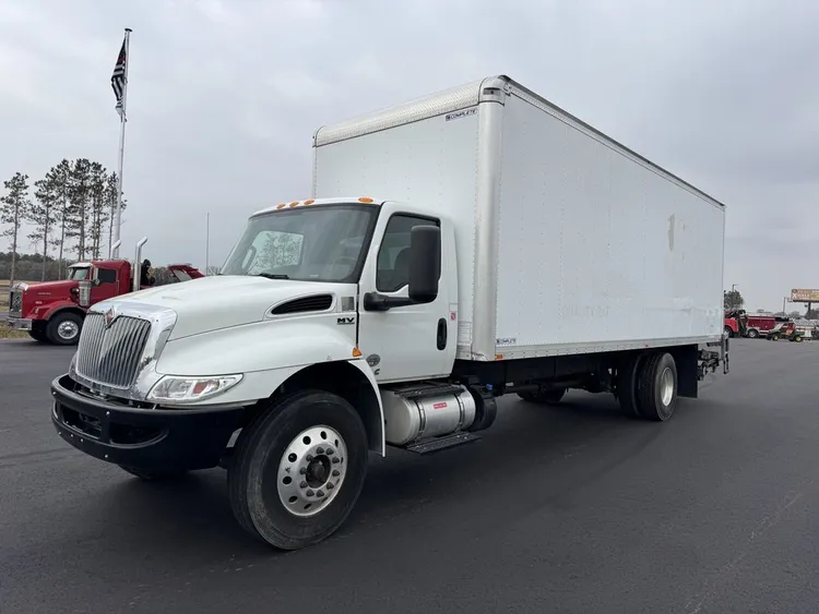 Used 2020 INTERNATIONAL MV Box trucks Minnesota US | Carco Truck & Equipment #1514233