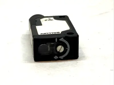 Used BALLUFF PHOTOELECTRIC SENSOR RETROREFLECTIVE M8 10-30V Photoelectric Sensors Michigan US | Maverick Industrial Sales #1092927