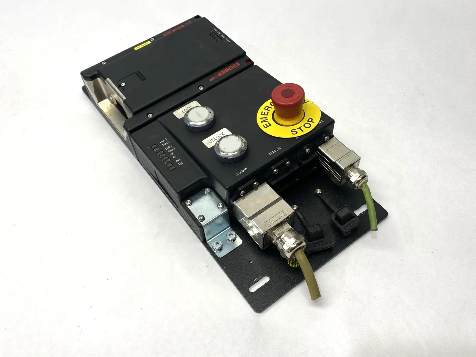 USED EUCHNER MULTIFUNCTIONAL GATE BOX 121855 MISSING THREADED PLUG
