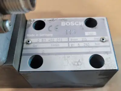 Used BOSCH 0811402073 Parts (Hydraulics and Pneumatics) British Columbia CA | Lenmark #1440823