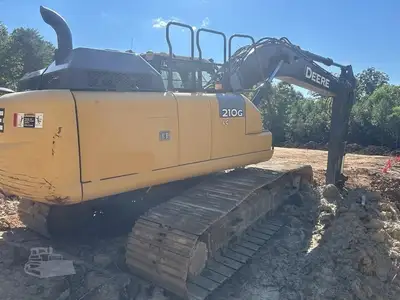 Used 2019 DEERE 210G LC Excavators Tennessee US | Big D Heavy Equipment #1556369
