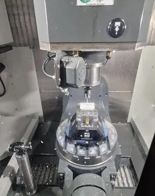 USED 2023 HAAS UMC-500SS