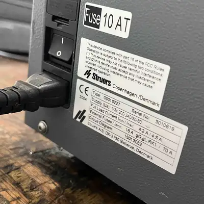 Struers Accutom-50 Precision Saw