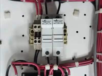 USED EATON SVX010A1-5A4N1