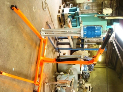 Mobile 150 Kilo Straddle Stirrer Crane
