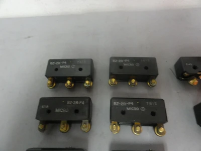 USED HONEYWELL MICROSWITCH BZ-2R-P4, BZ-2R-P2