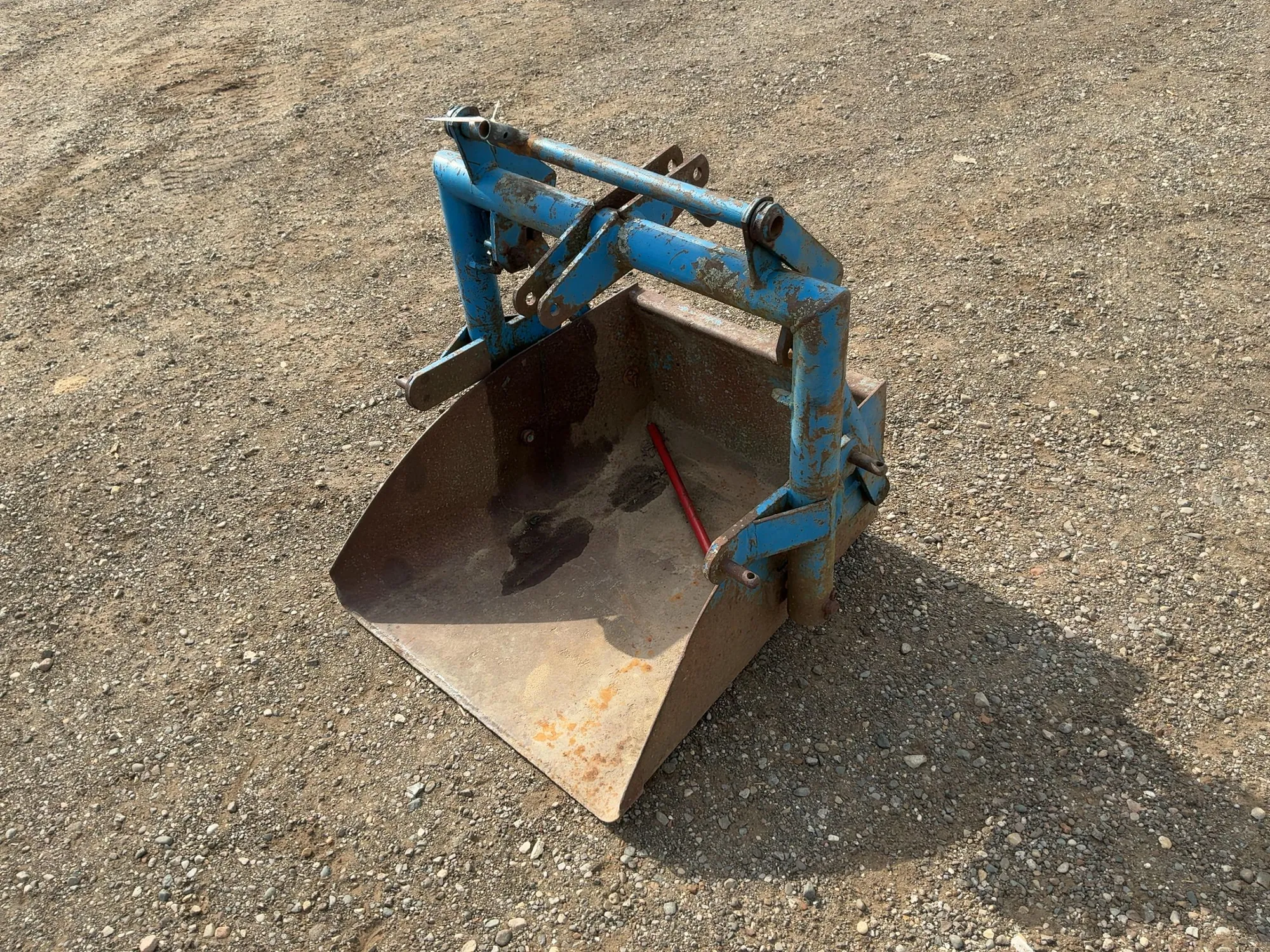 Used _UNKNOWN_ _UNKNOWN_ Earth Buckets Michigan US | Miedema Asset Management Group #1296350