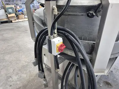 USED 2011 BENIER NEDERLAND BV TALLROUND