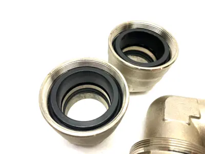 USED CHAMPION INFINITY QUICK-LOCK ALUMINUM UNION ELBOW FITTING 40MM