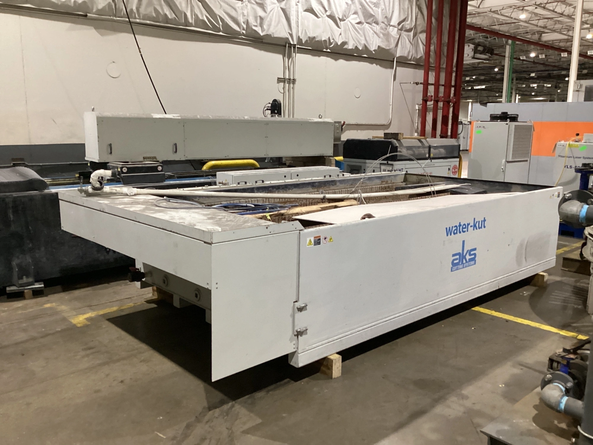 Used 2021 AKS CUTTING SYSTEMS WKX3S-612 Waterjet Cutters Michigan US | iGAM Industrial Marketplace #1326452