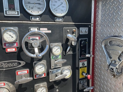 Used 1995 PIERCE SABER Fire Trucks Michigan US | Miedema Asset Management Group #1308087