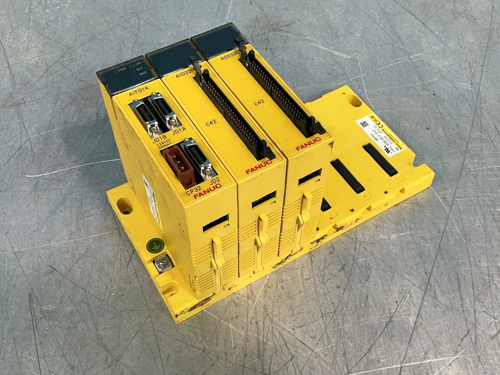 Used 2015 FANUC A03B0819C002 PLC Chassis Ohio US | HGR 24 #1345490