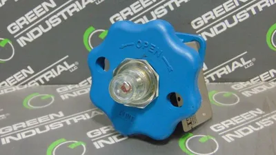 York 022-08898-000 Bonnet Repl. Assembly New NIB