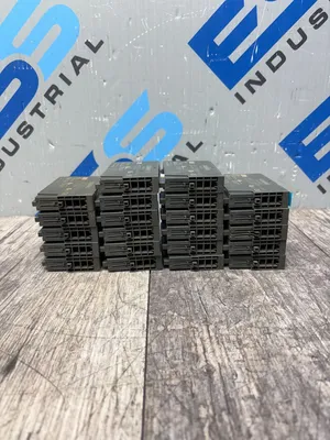 SIEMENS 6ES7 138-4CA01-0AA0 Electrical/PLC/Automation | ESS Industrial Equipment Sales (4)