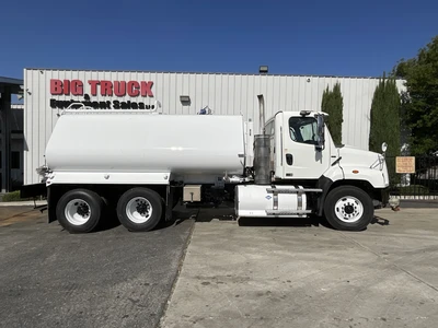 Used 2018 FREIGHTLINER 114SD Water Trucks California US | Big Truck & Equipment #1412198