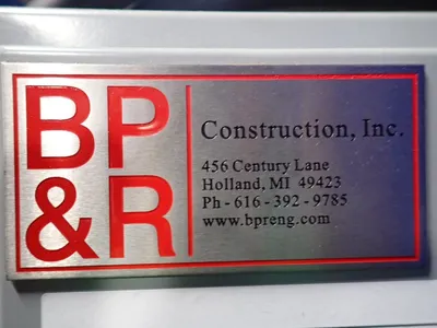 USED BP&R CONSTRUCTION INC MODEL 12