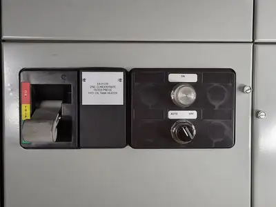 15A, 600V, 3-Ph MCC Disconnect Switch, Size 1 Bucket for Freedom 2100 MCC Frame