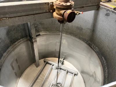 USED Stainless 400 Gallon
