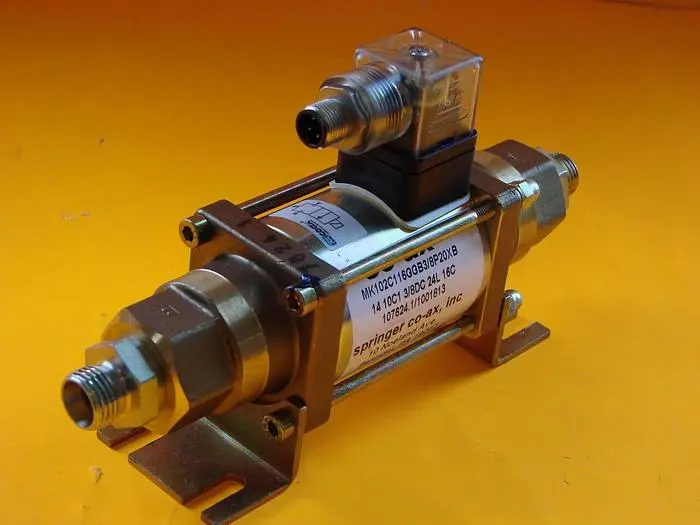 Used SPRINGER CO-AX MK102C11GGB3/8P20XB Valves/Fittings Michigan US | Ideal Machinery #605280