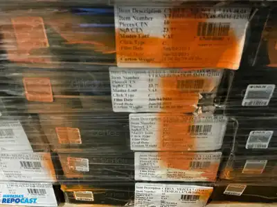 Pallet of Mixed Vinyl Flooring