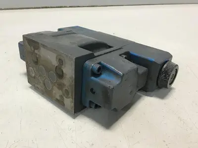 USED VICKERS DG4V-3-6C-M-U-H7-60
